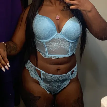 OnlyFans account  tongueinherpuss avatar 1