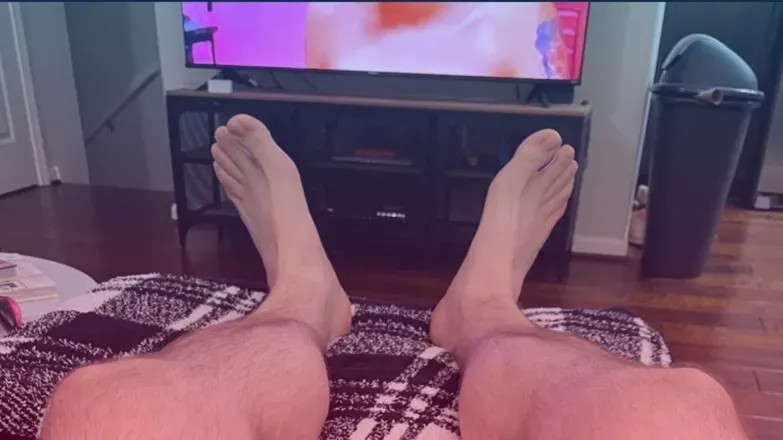OnlyFans account  bearfeet35 header 2
