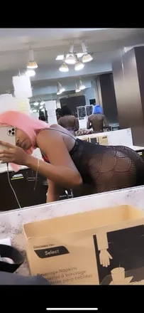OnlyFans cuenta layaamari header 2