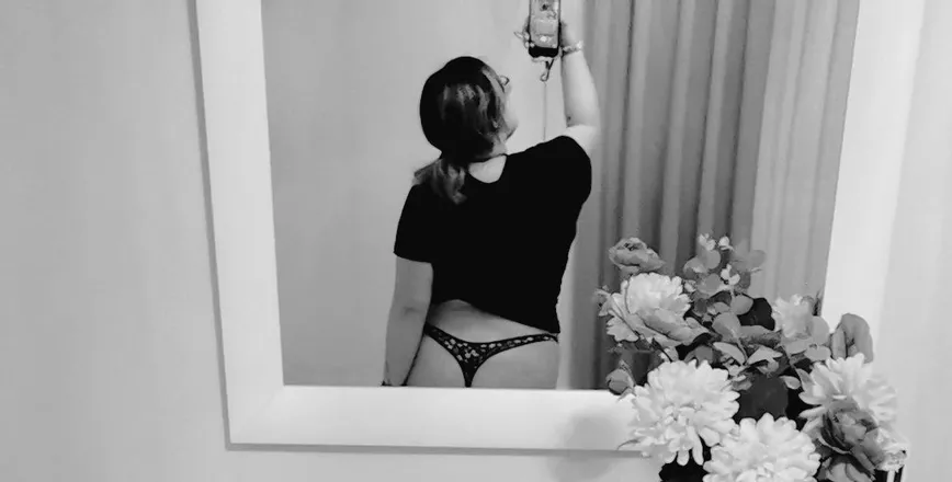 OnlyFans of sunfloweerrs