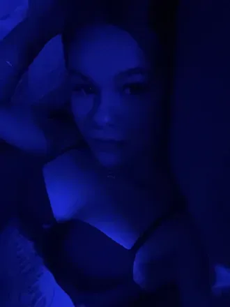 OnlyFans cuenta urealyzimbhad avatar 1