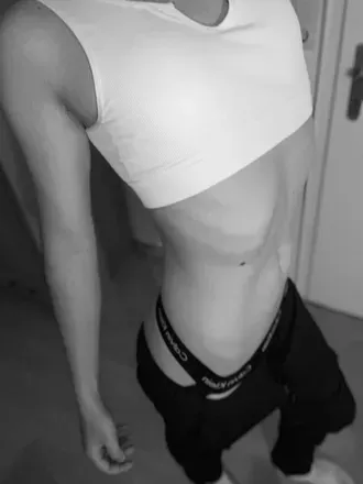 OnlyFans cuenta anonymbutcute header 2