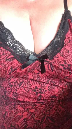 OnlyFans cuenta ermabee header 2