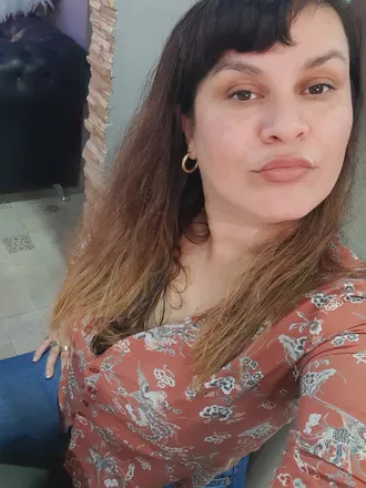 OnlyFans account  devoraruiz header 2