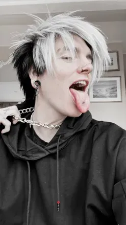 OnlyFans cuenta wolfie.bloom avatar 1