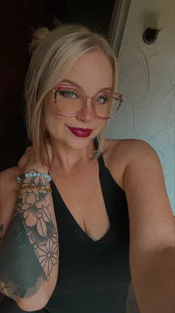 OnlyFans cuenta alli_cat20 avatar 1