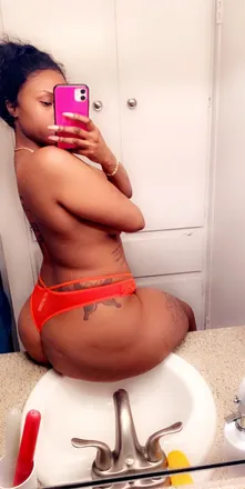 OnlyFans cuenta iiambuttaflyy header 2