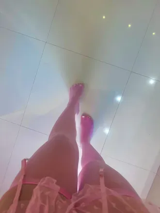 OnlyFans cuenta maikagimenez header 2