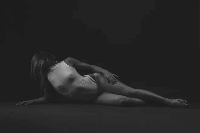 OnlyFans cuenta badcameramagazine header 2