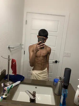 OnlyFans cuenta izzydoesitagain header 2