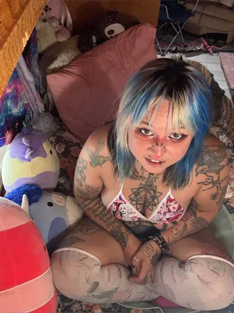 OnlyFans cuenta xunique1313 header 2