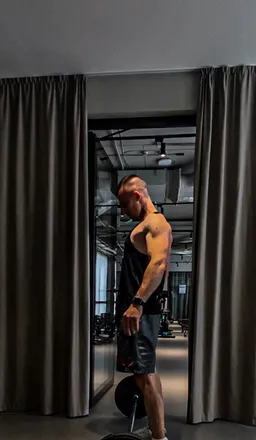 OnlyFans cuenta u104091630 header 2