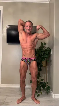 OnlyFans account  trainerjjay avatar 1