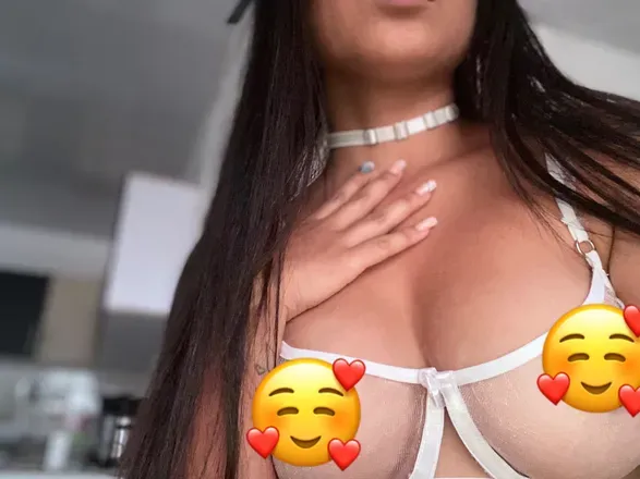 OnlyFans cuenta valeryrios22 header 2