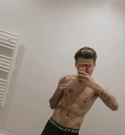 OnlyFans cuenta srtrenas header 2