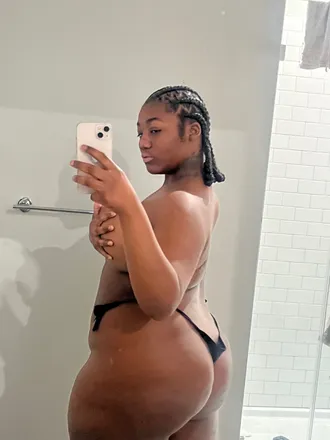 OnlyFans cuenta rainnnn header 2