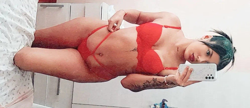 OnlyFans cuenta leilaludmi header 2