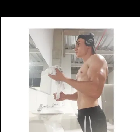 OnlyFans cuenta soyandresfer header 2
