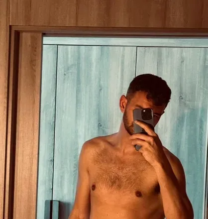 OnlyFans account  magicgage header 2