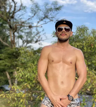 OnlyFans cuenta lozada.822 avatar 1