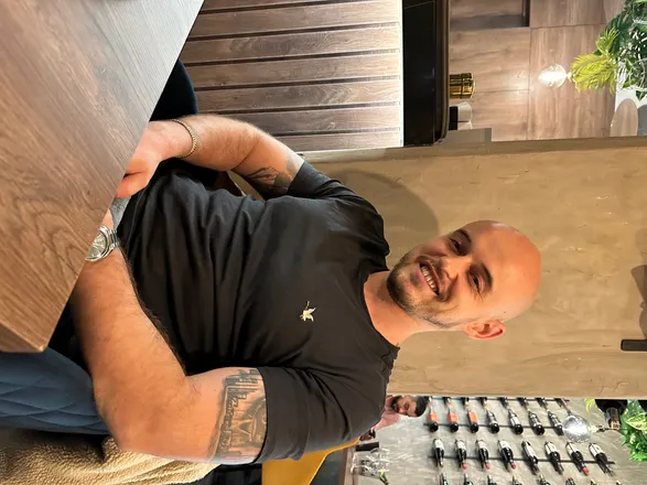 OnlyFans cuenta u308333527 header 2