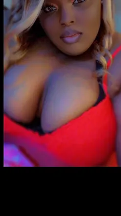 OnlyFans cuenta amorcakes header 2