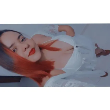 OnlyFans cuenta foxy_nanny header 2