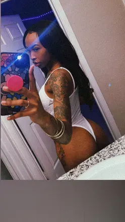 OnlyFans cuenta shesoobougie avatar 1