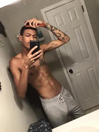 OnlyFans cuenta tatted_liteskin avatar 1