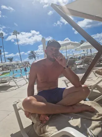 OnlyFans cuenta tomdickharry1 avatar 1