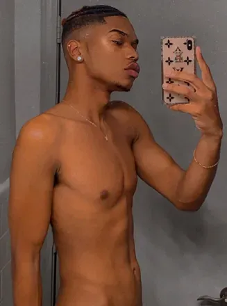 OnlyFans account  asfhung2 avatar 1