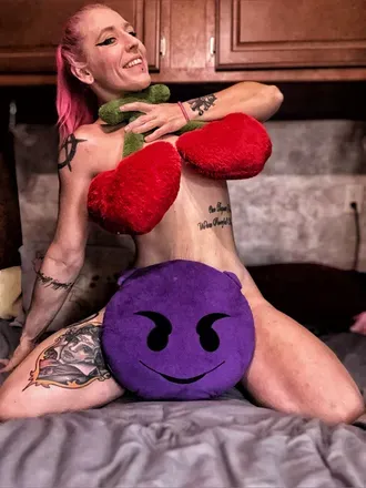 OnlyFans cuenta pinkpoussey420 avatar 1