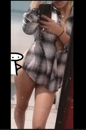 OnlyFans account  linda2411 avatar 1