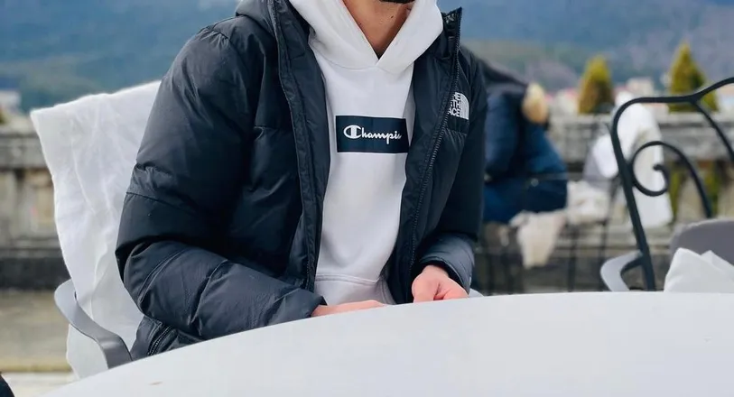 OnlyFans cuenta qvictorq header 2