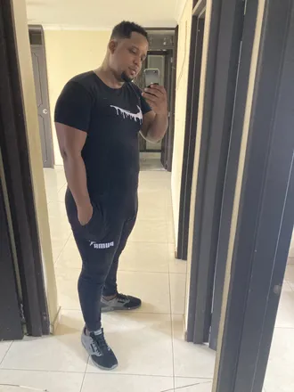 OnlyFans cuenta mike_johnson1 header 2