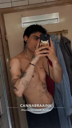 OnlyFans cuenta kev.braa avatar 1