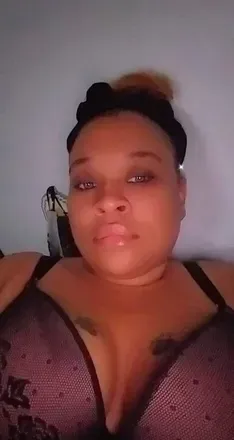 OnlyFans account  ladylulu1215 avatar 1