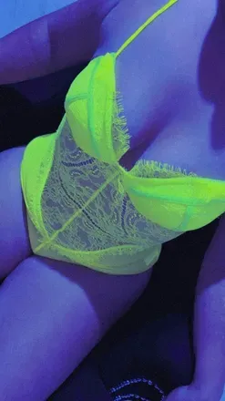 OnlyFans cuenta brillet_rocha header 2