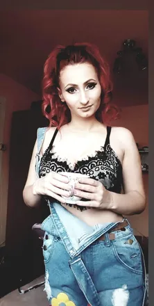 OnlyFans cuenta ella-foxx avatar 1