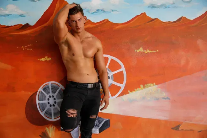 OnlyFans cuenta themacaveli header 2