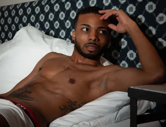 OnlyFans cuenta travvy_trav header 2