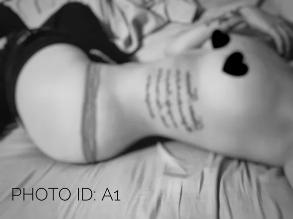 OnlyFans cuenta flower4you header 2