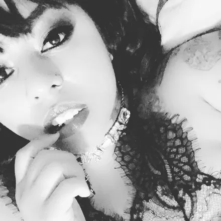 OnlyFans cuenta imtherealalice header 2