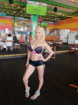 OnlyFans account  veroprincess header 2