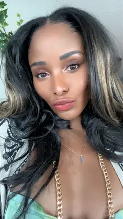 OnlyFans of movewithrose