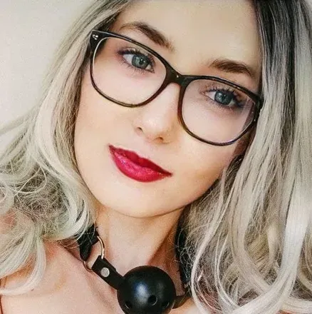 OnlyFans account  thishornygirl avatar 1
