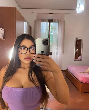 OnlyFans cuenta karolcalderon12 header 2