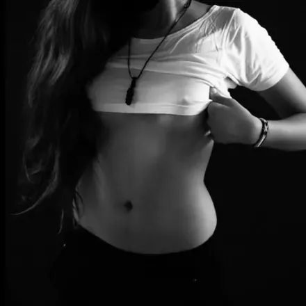 OnlyFans cuenta mrlly header 2
