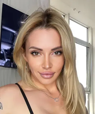 OnlyFans of yourmiilf_victoria_x