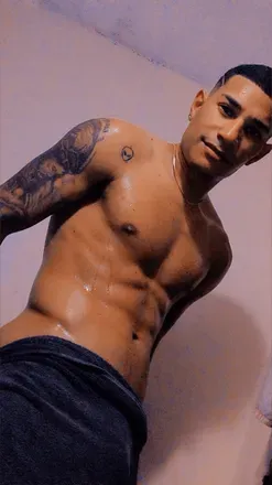 OnlyFans cuenta juanhotboy82 avatar 1